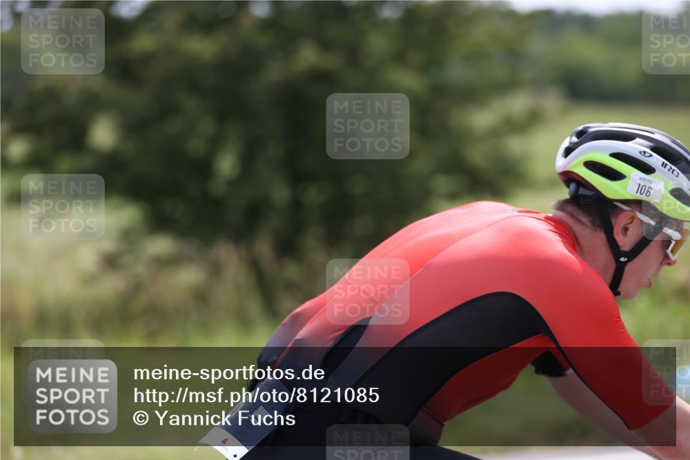 22.06.2025 - Viking Triathlon Yannick Fuchs http://msf.ph/oto/8121085 22.06.2025 11:47:56 Radfahren 106, 136, 163, 415 meine-sportfotos.de