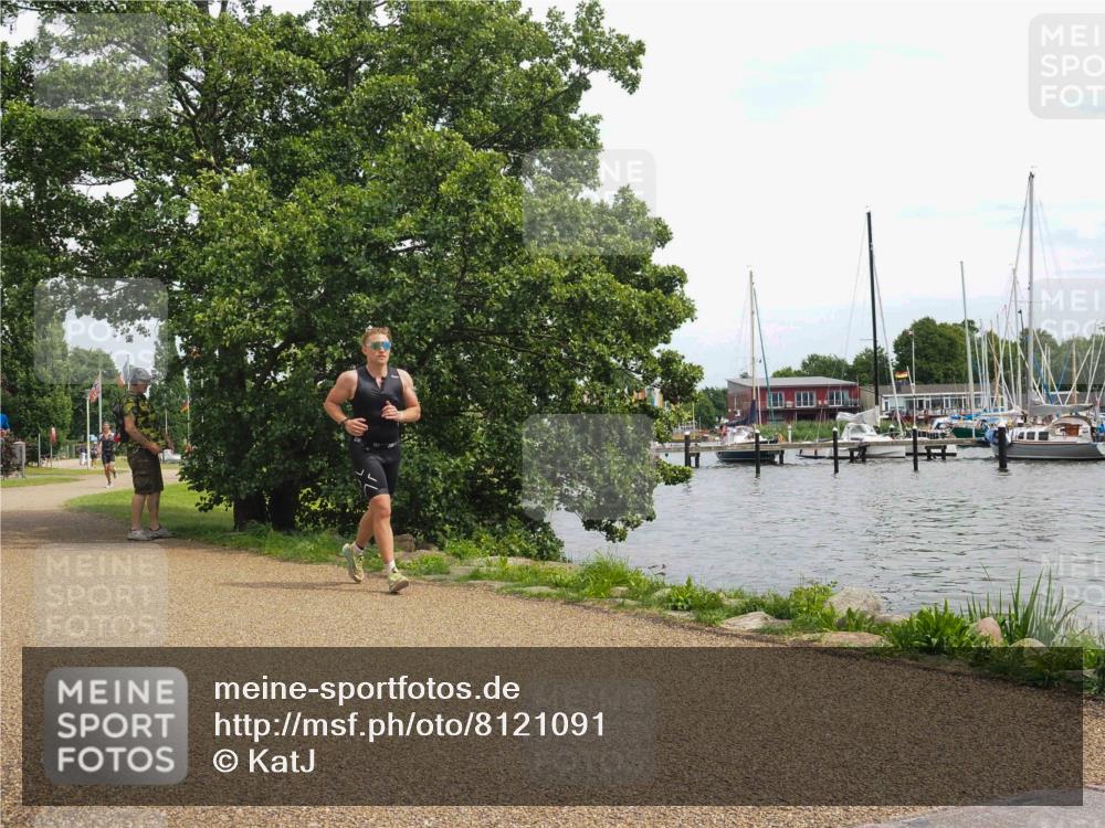 22.06.2025 - Viking Triathlon KatJ http://msf.ph/oto/8121091 22.06.2025 15:15:32 Laufen 535 meine-sportfotos.de