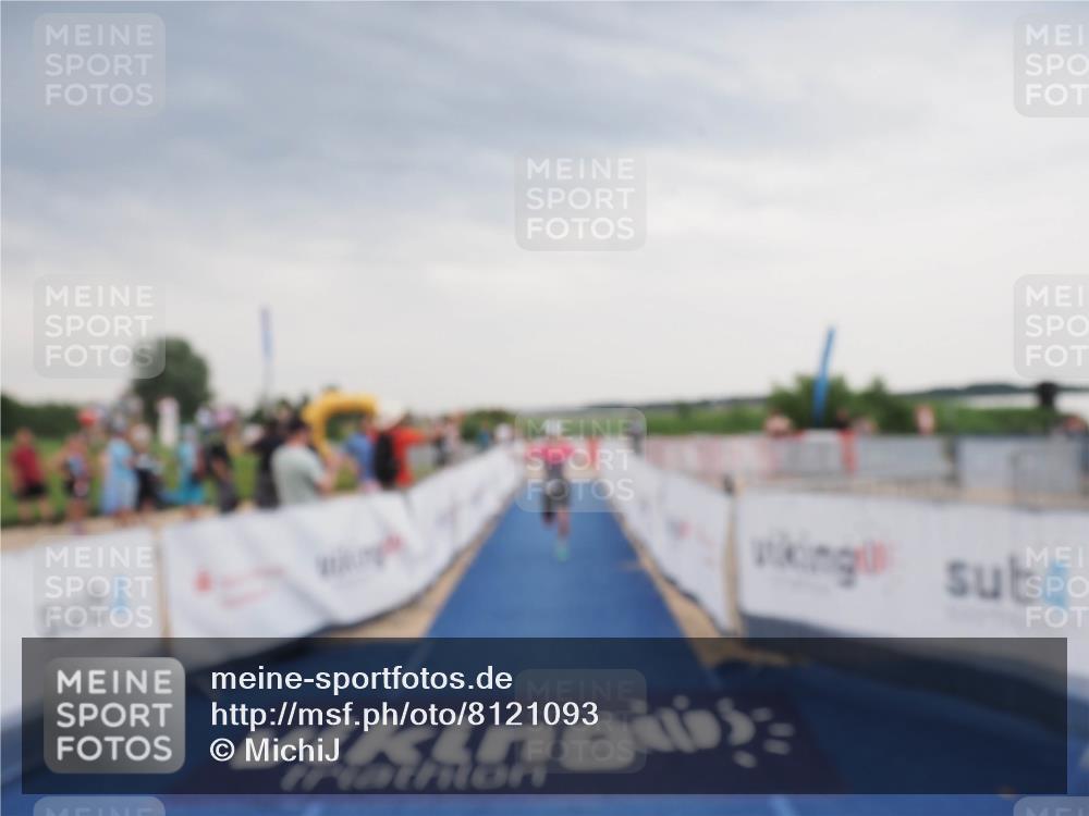 22.06.2025 - Viking Triathlon MichiJ http://msf.ph/oto/8121093 22.06.2025 16:35:30 Ziel 472 meine-sportfotos.de