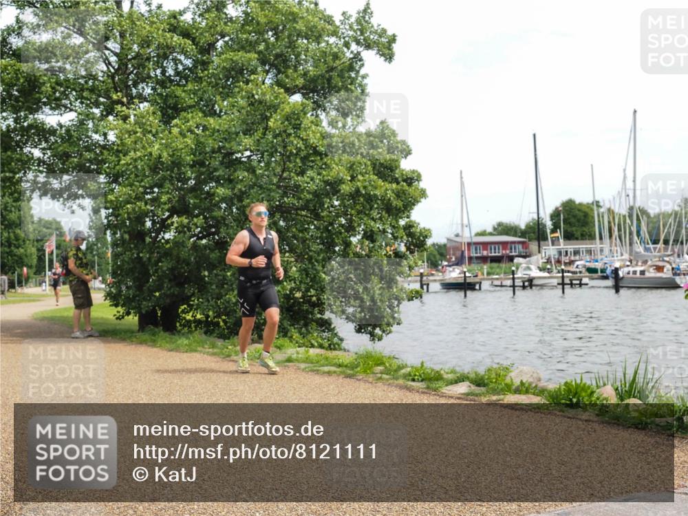 22.06.2025 - Viking Triathlon KatJ http://msf.ph/oto/8121111 22.06.2025 15:15:33 Laufen 535 meine-sportfotos.de