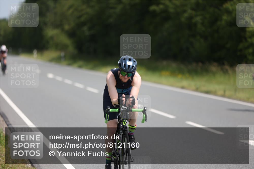 22.06.2025 - Viking Triathlon Yannick Fuchs http://msf.ph/oto/8121160 22.06.2025 11:48:05 Radfahren 136, 145, 163, 176, 180, 266, 368, 485 meine-sportfotos.de