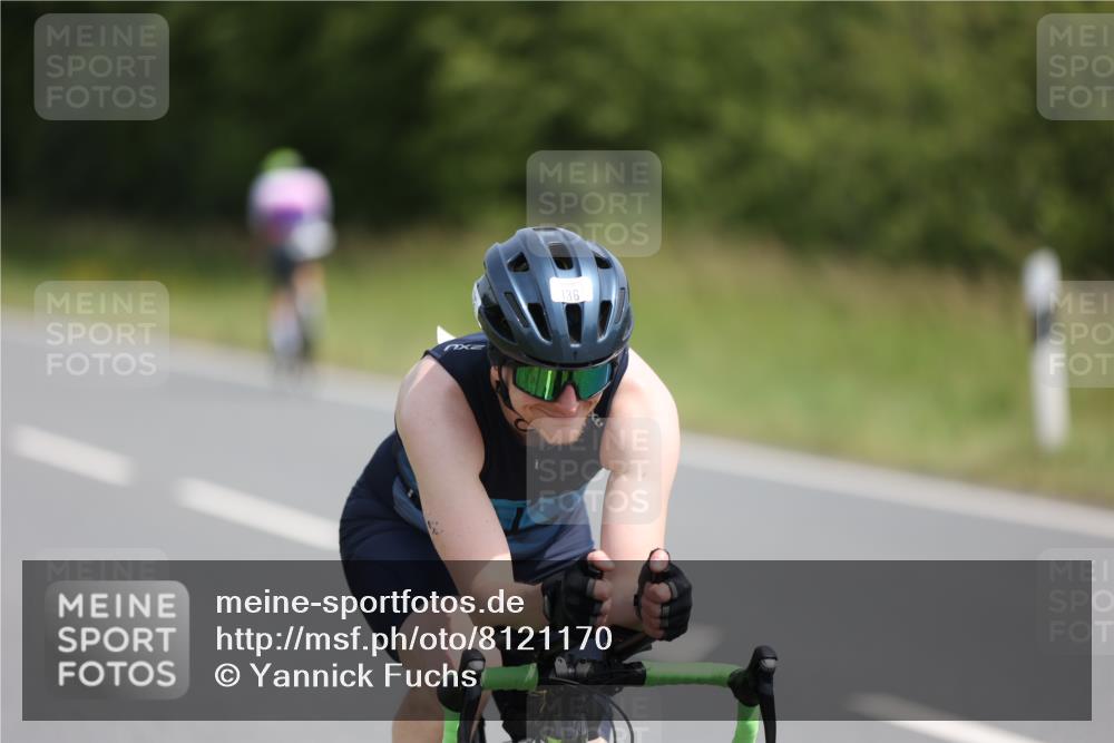 22.06.2025 - Viking Triathlon Yannick Fuchs http://msf.ph/oto/8121170 22.06.2025 11:48:06 Radfahren 136, 145, 163, 176, 180, 266, 368, 485 meine-sportfotos.de