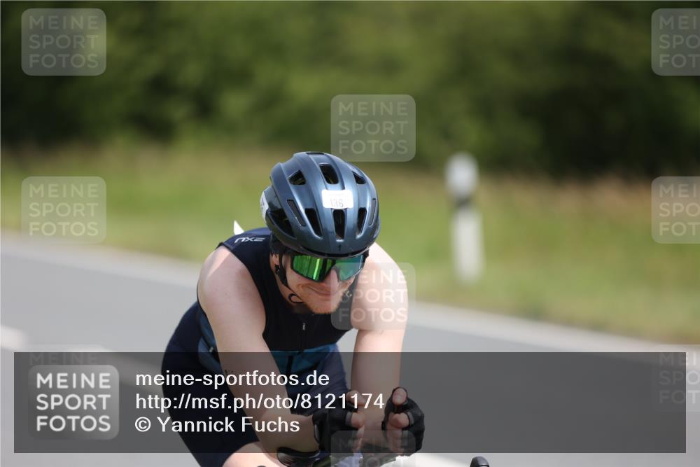 22.06.2025 - Viking Triathlon Yannick Fuchs http://msf.ph/oto/8121174 22.06.2025 11:48:06 Radfahren 136, 145, 163, 176, 180, 266, 368, 485 meine-sportfotos.de
