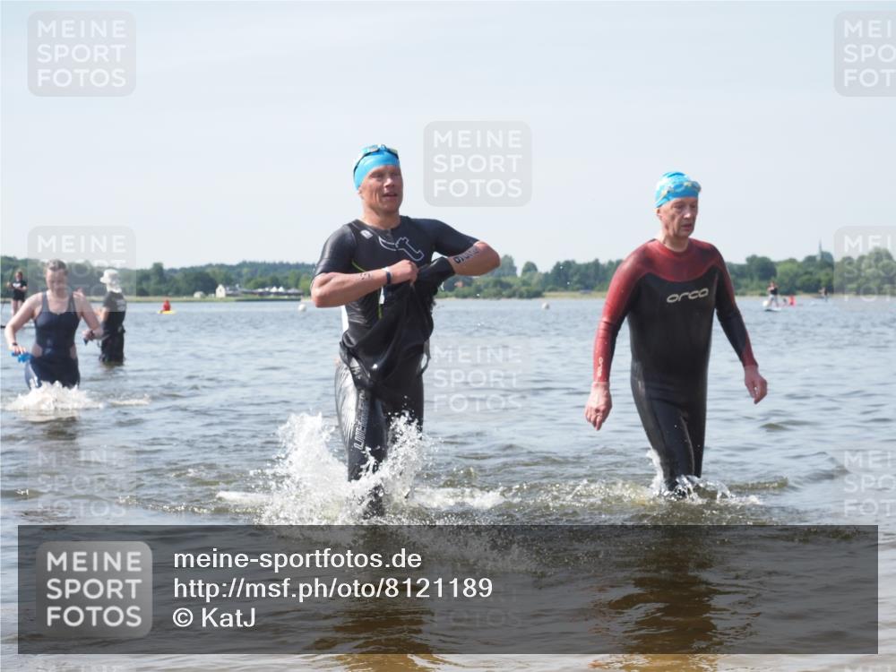 22.06.2025 - Viking Triathlon KatJ http://msf.ph/oto/8121189 22.06.2025 10:49:58 Schwimmen 69, 97, 140, 270, 273, 356 meine-sportfotos.de