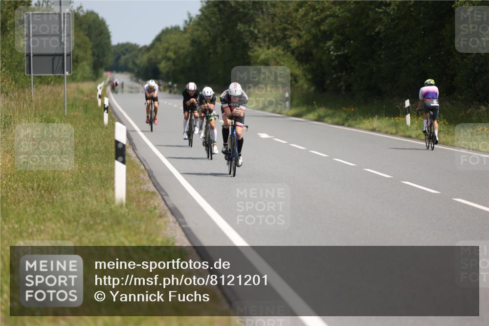 22.06.2025 - Viking Triathlon Yannick Fuchs http://msf.ph/oto/8121201 22.06.2025 11:48:08 Radfahren 136, 145, 176, 180, 266, 368, 485 meine-sportfotos.de