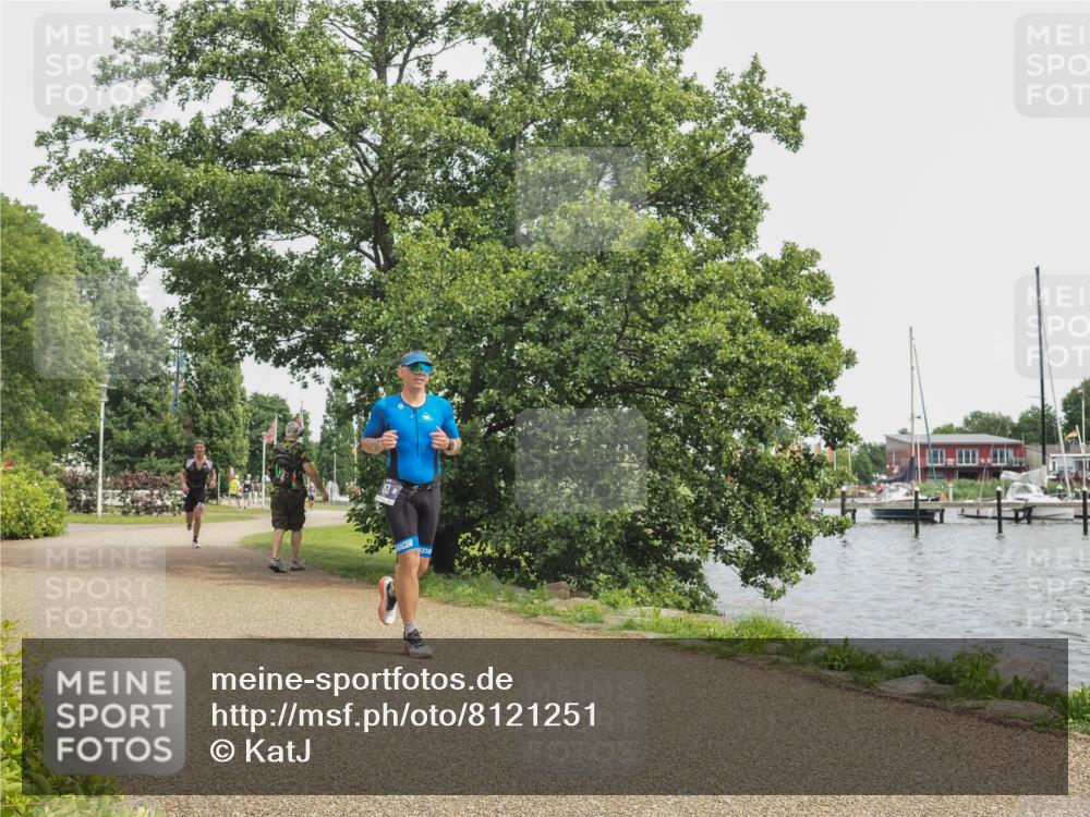 22.06.2025 - Viking Triathlon KatJ http://msf.ph/oto/8121251 22.06.2025 15:15:37 Laufen 153, 535 meine-sportfotos.de