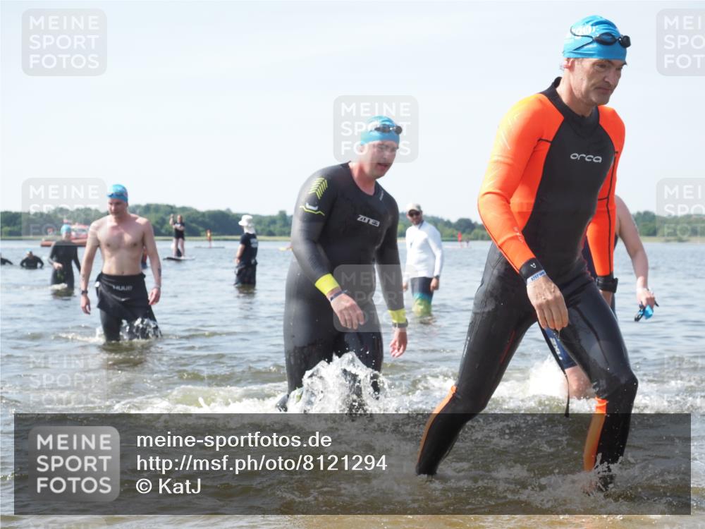 22.06.2025 - Viking Triathlon KatJ http://msf.ph/oto/8121294 22.06.2025 10:50:04 Schwimmen 69, 97, 140, 270, 273, 356 meine-sportfotos.de
