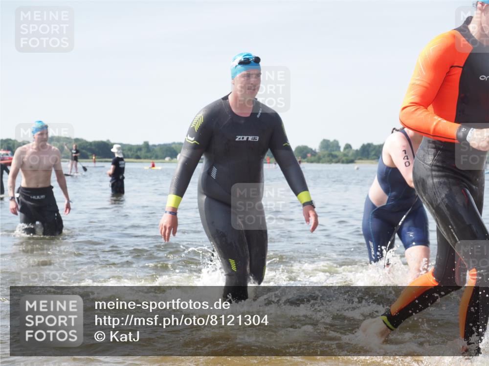 22.06.2025 - Viking Triathlon KatJ http://msf.ph/oto/8121304 22.06.2025 10:50:05 Schwimmen 69, 97, 140, 273, 431 meine-sportfotos.de