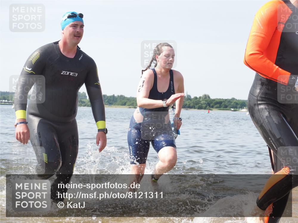 22.06.2025 - Viking Triathlon KatJ http://msf.ph/oto/8121311 22.06.2025 10:50:05 Schwimmen 69, 97, 140, 273, 431 meine-sportfotos.de