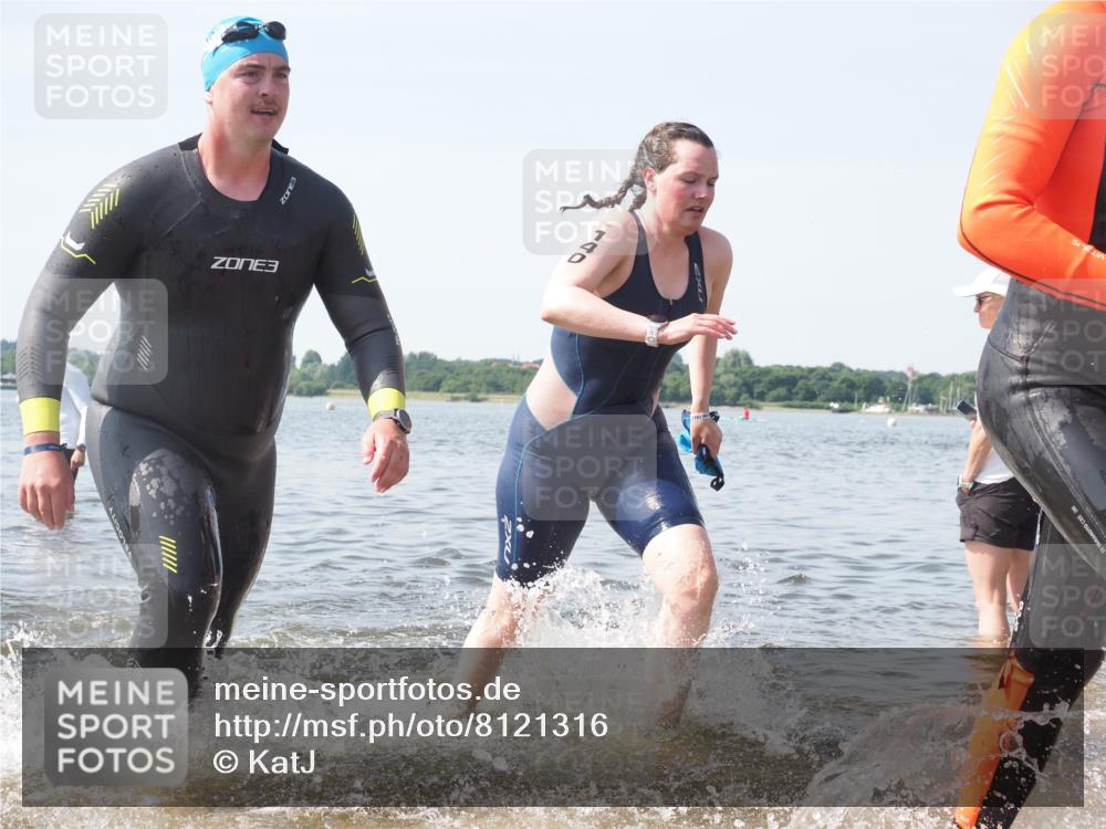 22.06.2025 - Viking Triathlon KatJ http://msf.ph/oto/8121316 22.06.2025 10:50:05 Schwimmen 69, 97, 140, 273, 431 meine-sportfotos.de