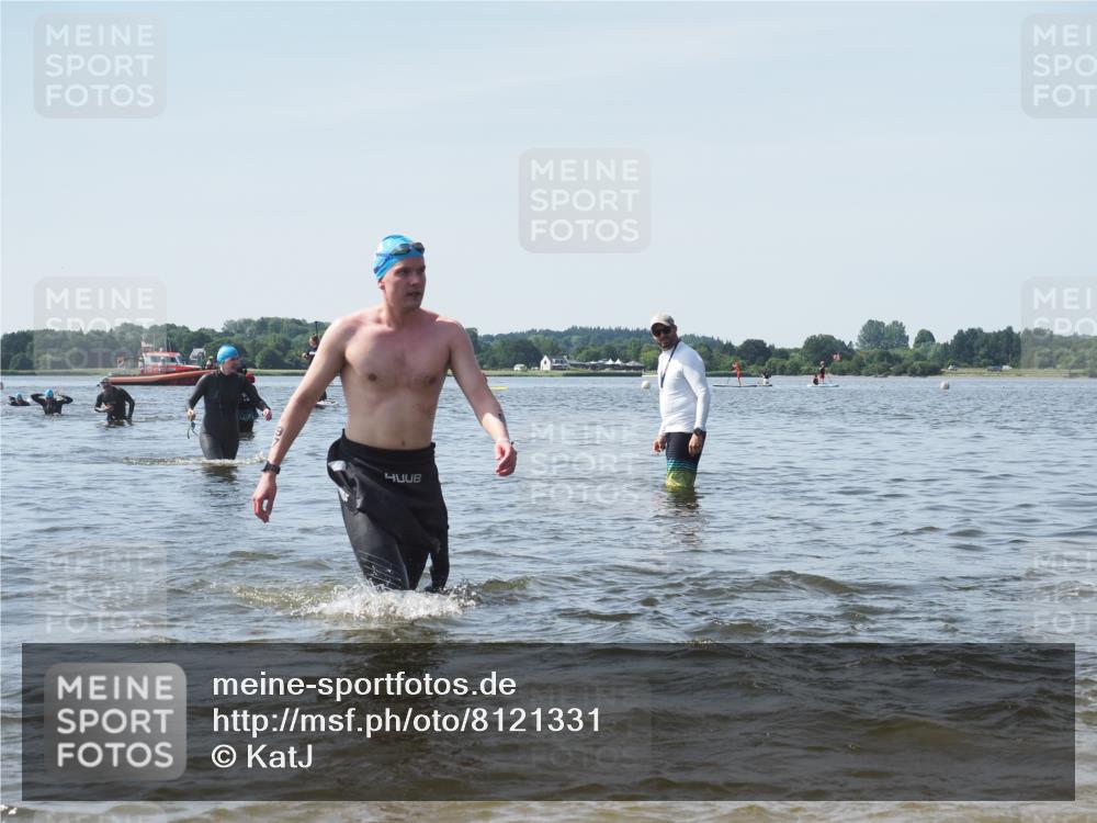 22.06.2025 - Viking Triathlon KatJ http://msf.ph/oto/8121331 22.06.2025 10:50:08 Schwimmen 69, 97, 140, 431 meine-sportfotos.de
