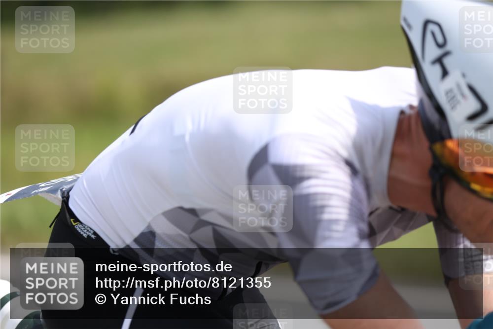 22.06.2025 - Viking Triathlon Yannick Fuchs http://msf.ph/oto/8121355 22.06.2025 11:48:15 Radfahren 110, 145, 176, 368, 397, 485, 626 meine-sportfotos.de