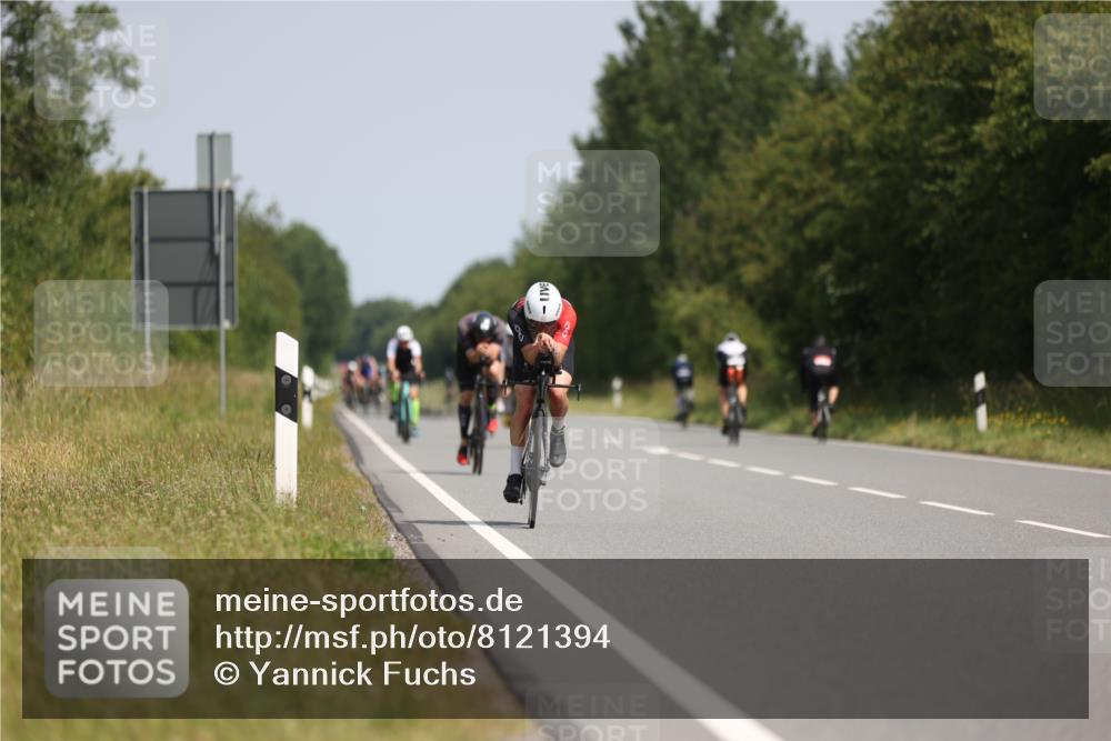 22.06.2025 - Viking Triathlon Yannick Fuchs http://msf.ph/oto/8121394 22.06.2025 11:48:35 Radfahren 78, 93, 172, 258, 289, 314, 337, 367, 389, 394, 427, 515, 652 meine-sportfotos.de