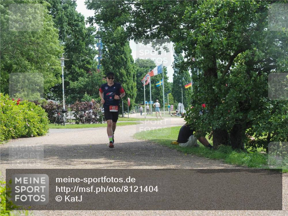 22.06.2025 - Viking Triathlon KatJ http://msf.ph/oto/8121404 22.06.2025 13:01:13 Laufen 631 meine-sportfotos.de