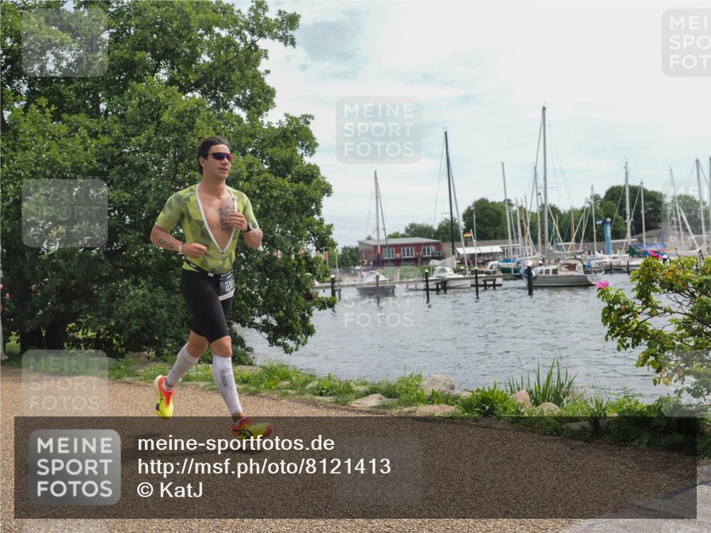 22.06.2025 - Viking Triathlon KatJ http://msf.ph/oto/8121413 22.06.2025 13:31:53 Laufen 220 meine-sportfotos.de