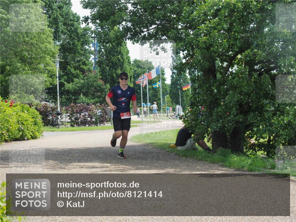 22.06.2025 - Viking Triathlon KatJ http://msf.ph/oto/8121414 22.06.2025 13:01:14 Laufen 631 meine-sportfotos.de