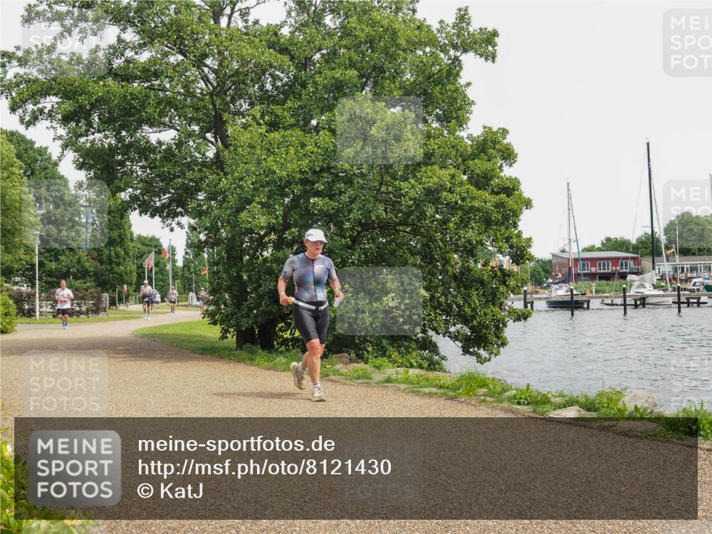 22.06.2025 - Viking Triathlon KatJ http://msf.ph/oto/8121430 22.06.2025 15:16:04 Laufen 454 meine-sportfotos.de