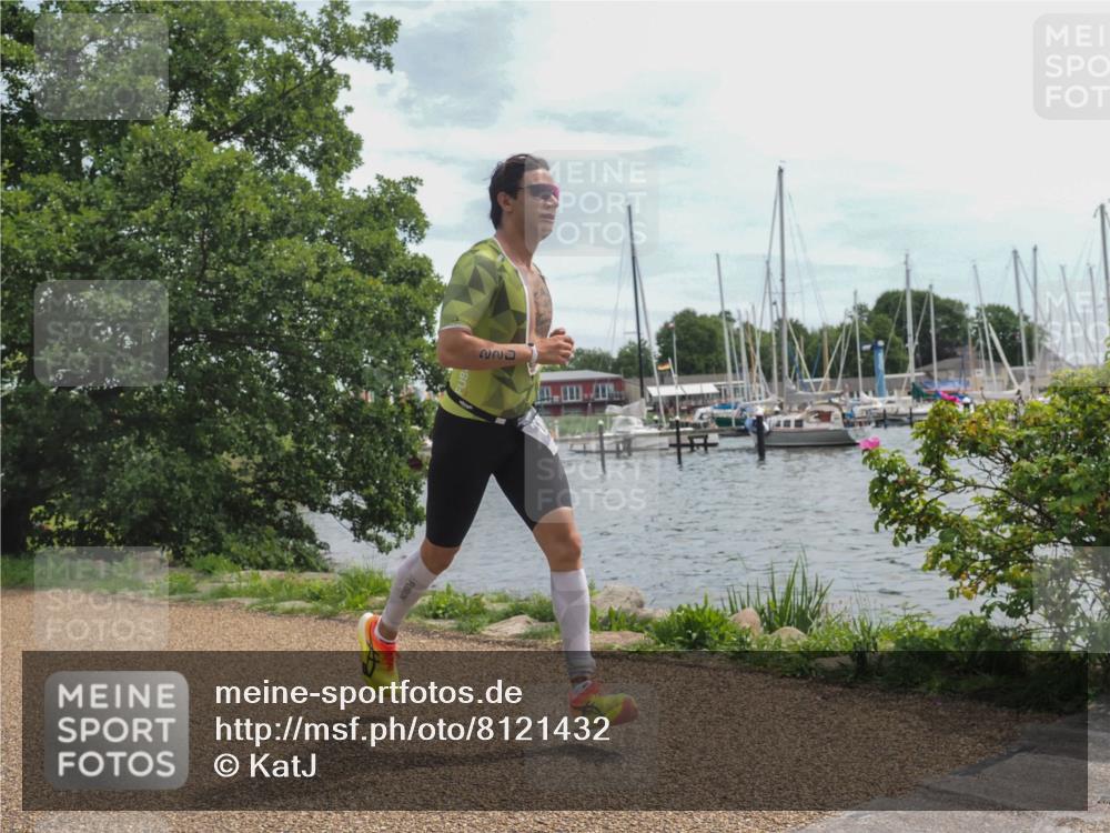 22.06.2025 - Viking Triathlon KatJ http://msf.ph/oto/8121432 22.06.2025 13:31:53 Laufen 220 meine-sportfotos.de