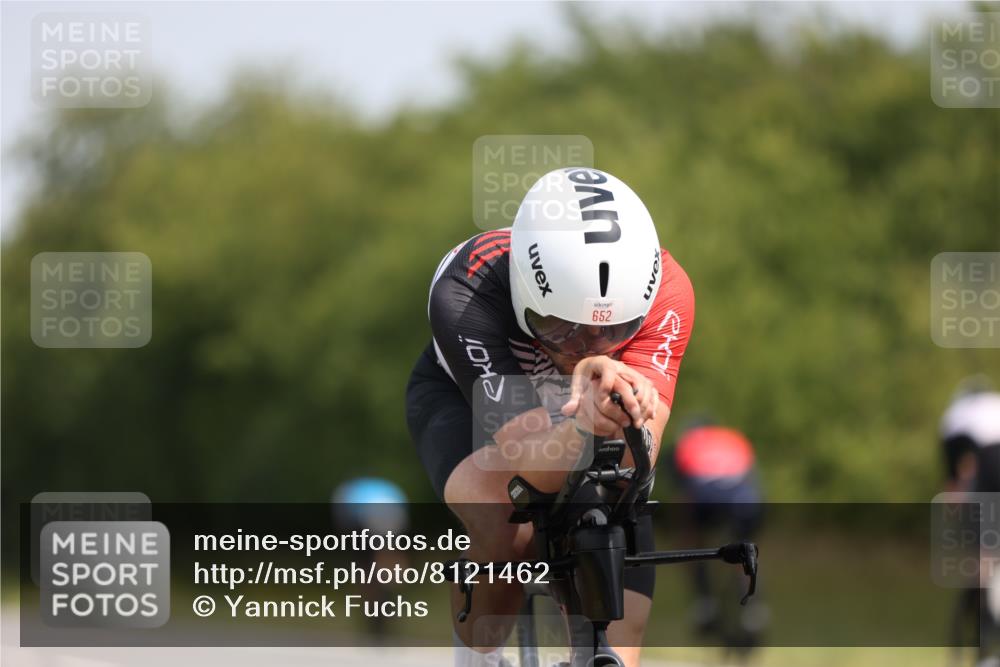 22.06.2025 - Viking Triathlon Yannick Fuchs http://msf.ph/oto/8121462 22.06.2025 11:48:37 Radfahren 78, 86, 93, 172, 190, 258, 289, 337, 367, 394, 427, 515, 652 meine-sportfotos.de