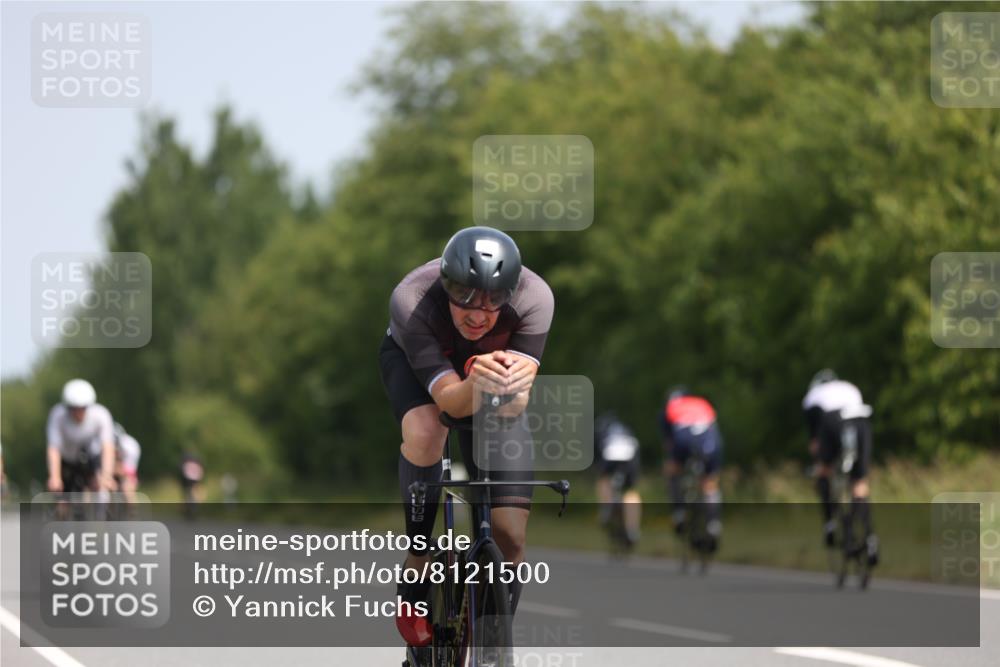 22.06.2025 - Viking Triathlon Yannick Fuchs http://msf.ph/oto/8121500 22.06.2025 11:48:38 Radfahren 86, 93, 172, 190, 258, 289, 337, 367, 394, 513, 515, 652 meine-sportfotos.de