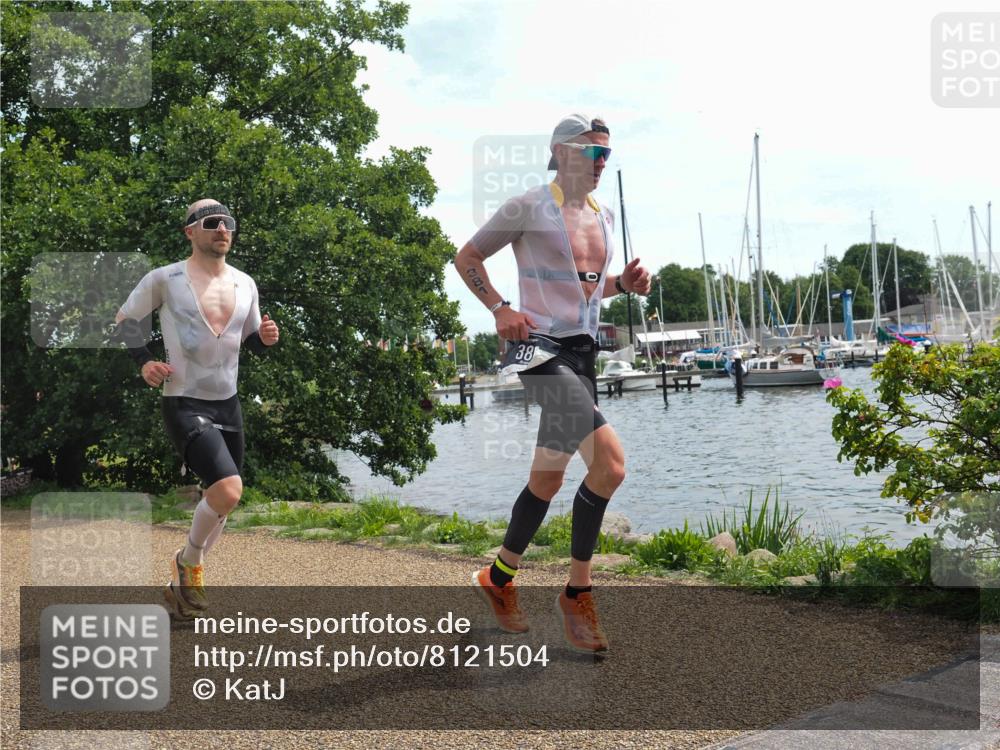 22.06.2025 - Viking Triathlon KatJ http://msf.ph/oto/8121504 22.06.2025 13:32:06 Laufen 211, 258, 381 meine-sportfotos.de
