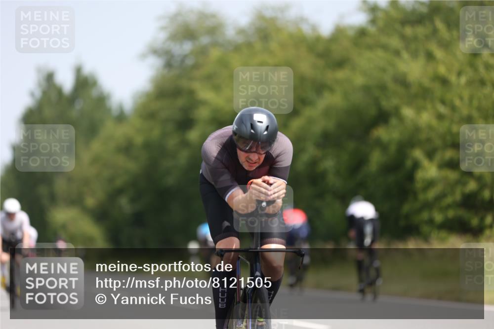 22.06.2025 - Viking Triathlon Yannick Fuchs http://msf.ph/oto/8121505 22.06.2025 11:48:39 Radfahren 86, 93, 190, 258, 289, 337, 367, 394, 513, 515, 652 meine-sportfotos.de