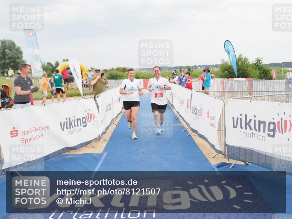 22.06.2025 - Viking Triathlon MichiJ http://msf.ph/oto/8121507 22.06.2025 17:04:51 Ziel 466, 656 meine-sportfotos.de