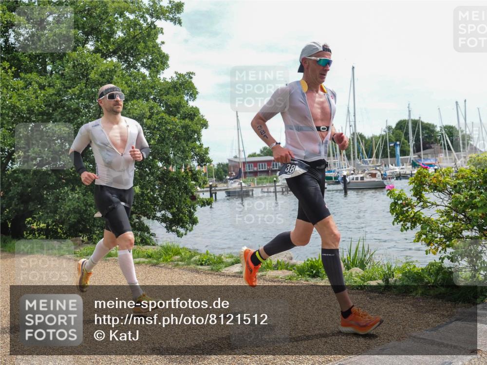 22.06.2025 - Viking Triathlon KatJ http://msf.ph/oto/8121512 22.06.2025 13:32:06 Laufen 211, 258, 381 meine-sportfotos.de