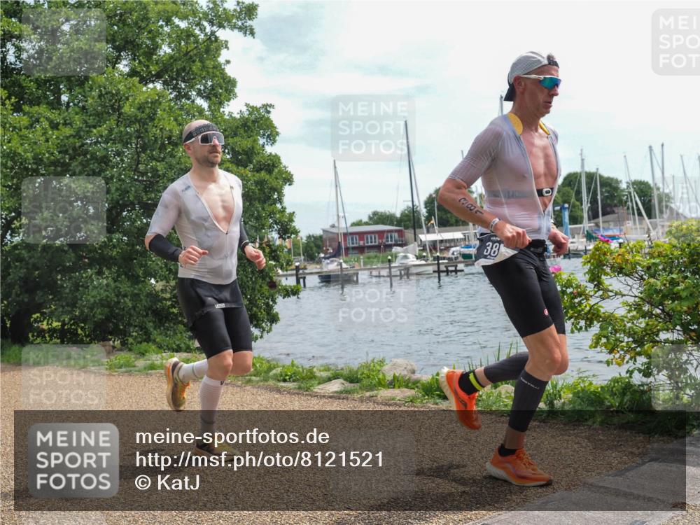 22.06.2025 - Viking Triathlon KatJ http://msf.ph/oto/8121521 22.06.2025 13:32:06 Laufen 211, 258, 381 meine-sportfotos.de