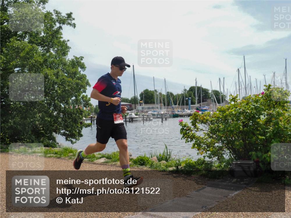 22.06.2025 - Viking Triathlon KatJ http://msf.ph/oto/8121522 22.06.2025 13:01:17 Laufen 631 meine-sportfotos.de