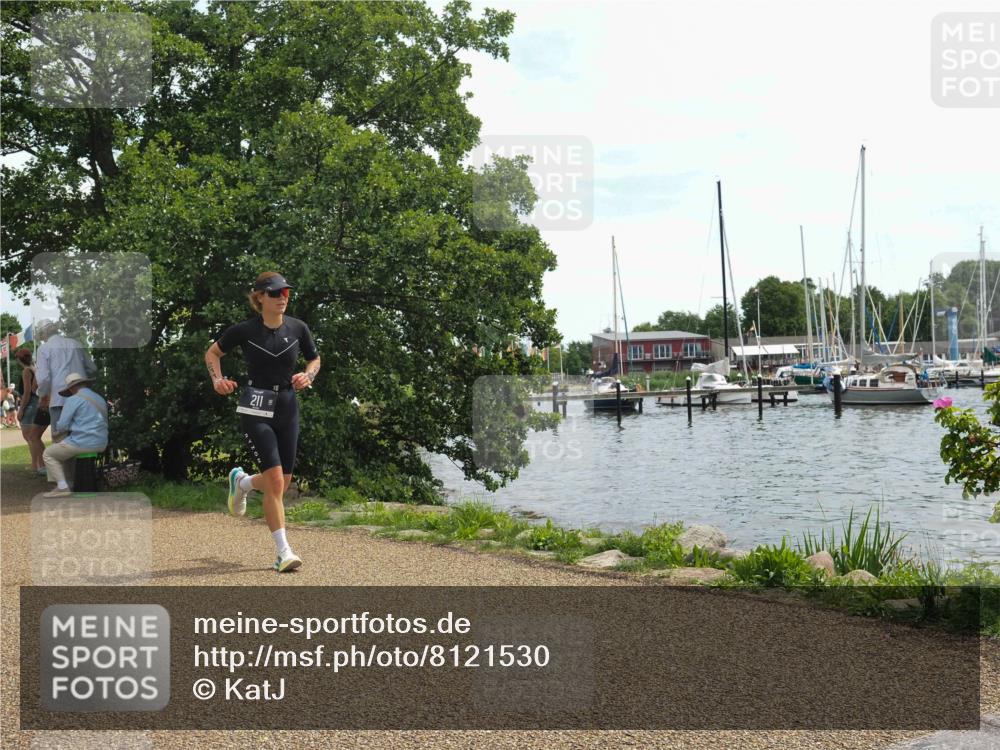 22.06.2025 - Viking Triathlon KatJ http://msf.ph/oto/8121530 22.06.2025 13:32:08 Laufen 211, 258, 381, 653 meine-sportfotos.de