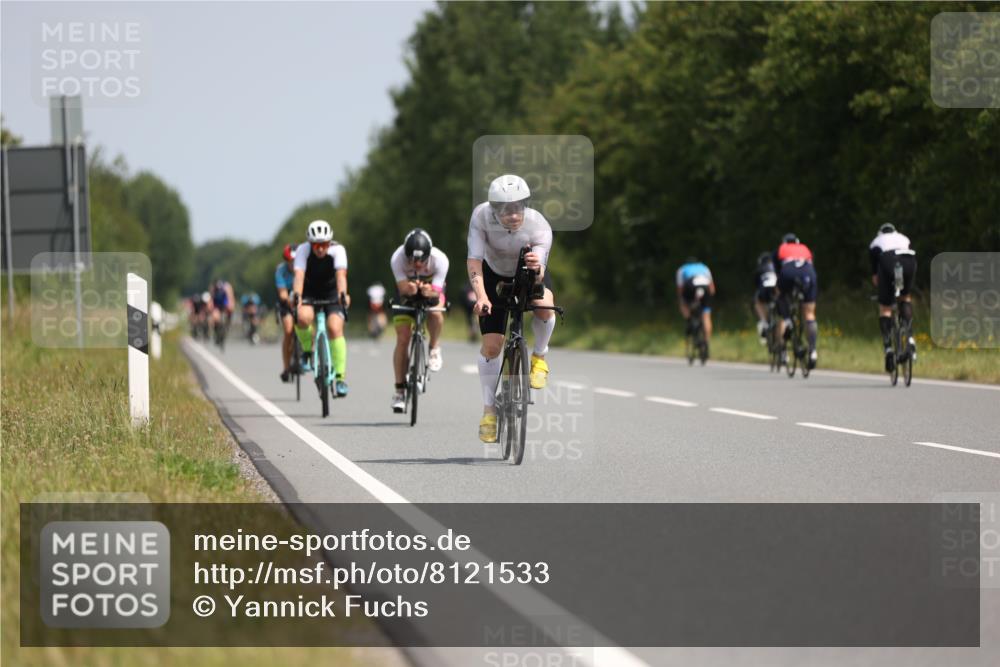 22.06.2025 - Viking Triathlon Yannick Fuchs http://msf.ph/oto/8121533 22.06.2025 11:48:40 Radfahren 86, 190, 258, 289, 337, 367, 394, 513, 515, 652 meine-sportfotos.de