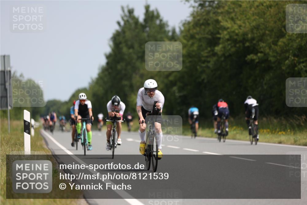 22.06.2025 - Viking Triathlon Yannick Fuchs http://msf.ph/oto/8121539 22.06.2025 11:48:40 Radfahren 86, 190, 258, 289, 337, 367, 394, 513, 515, 652 meine-sportfotos.de