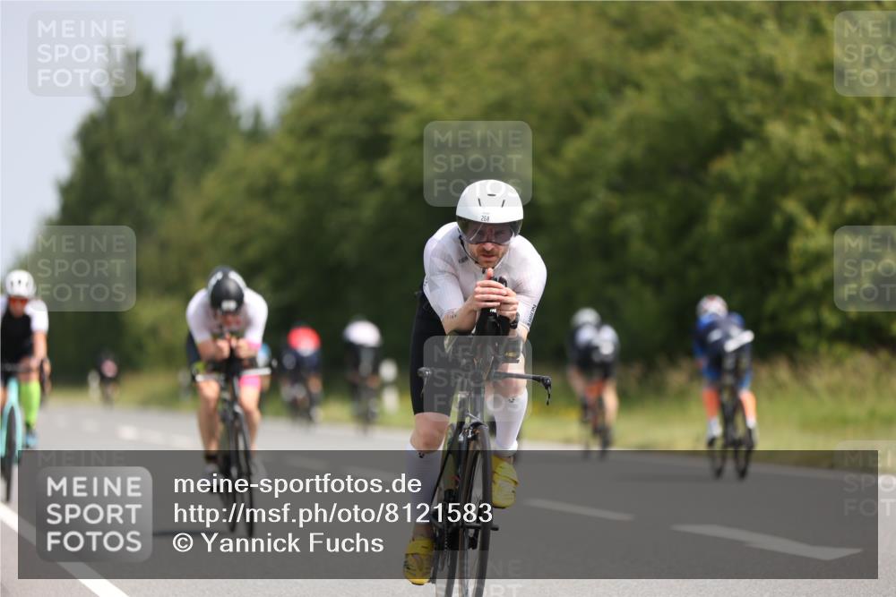 22.06.2025 - Viking Triathlon Yannick Fuchs http://msf.ph/oto/8121583 22.06.2025 11:48:41 Radfahren 86, 190, 258, 289, 337, 367, 513, 515, 652 meine-sportfotos.de