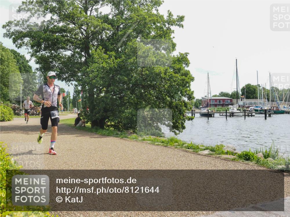22.06.2025 - Viking Triathlon KatJ http://msf.ph/oto/8121644 22.06.2025 13:02:24 Laufen 284 meine-sportfotos.de