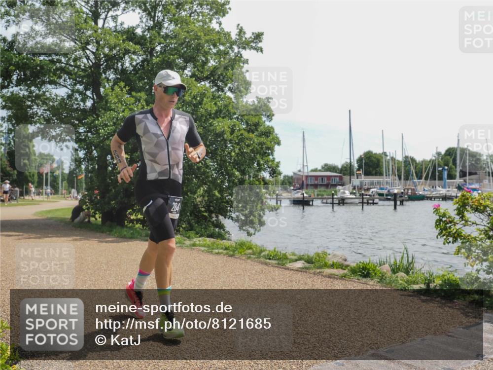 22.06.2025 - Viking Triathlon KatJ http://msf.ph/oto/8121685 22.06.2025 13:02:25 Laufen 284 meine-sportfotos.de