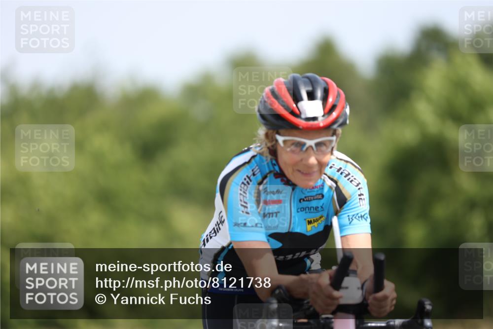 22.06.2025 - Viking Triathlon Yannick Fuchs http://msf.ph/oto/8121738 22.06.2025 11:48:46 Radfahren 86, 190, 253, 258, 269, 289, 363, 490, 513, 515 meine-sportfotos.de