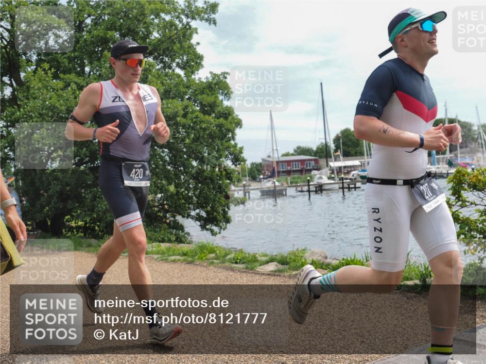 22.06.2025 - Viking Triathlon KatJ http://msf.ph/oto/8121777 22.06.2025 13:32:38 Laufen 217, 420 meine-sportfotos.de