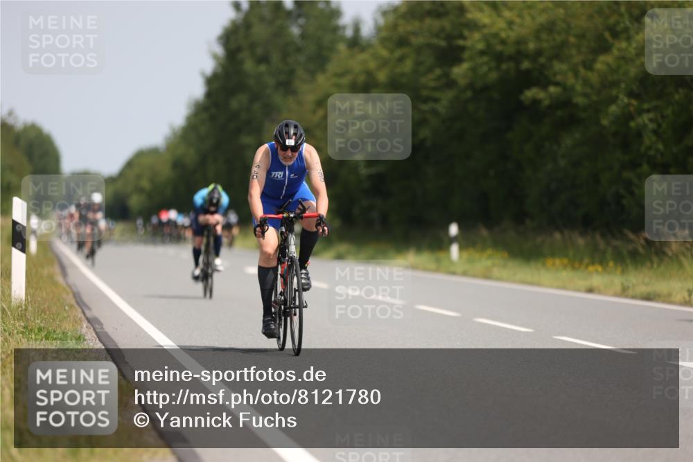 22.06.2025 - Viking Triathlon Yannick Fuchs http://msf.ph/oto/8121780 22.06.2025 11:48:51 Radfahren 201, 253, 269, 363, 454, 490, 513 meine-sportfotos.de