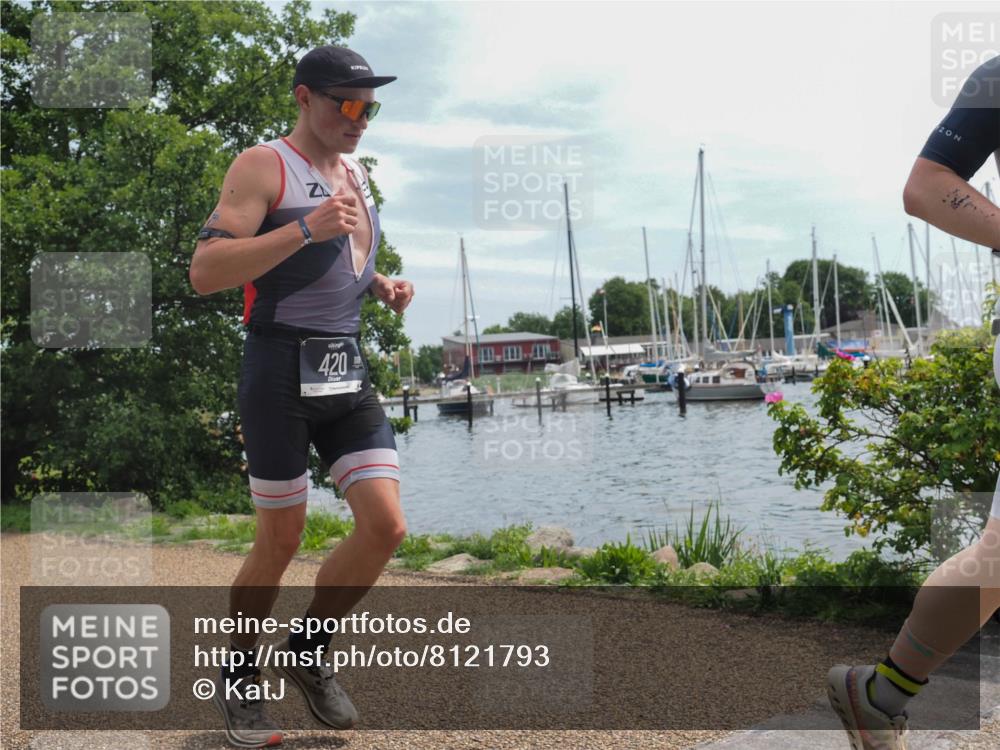 22.06.2025 - Viking Triathlon KatJ http://msf.ph/oto/8121793 22.06.2025 13:32:39 Laufen 217, 420 meine-sportfotos.de