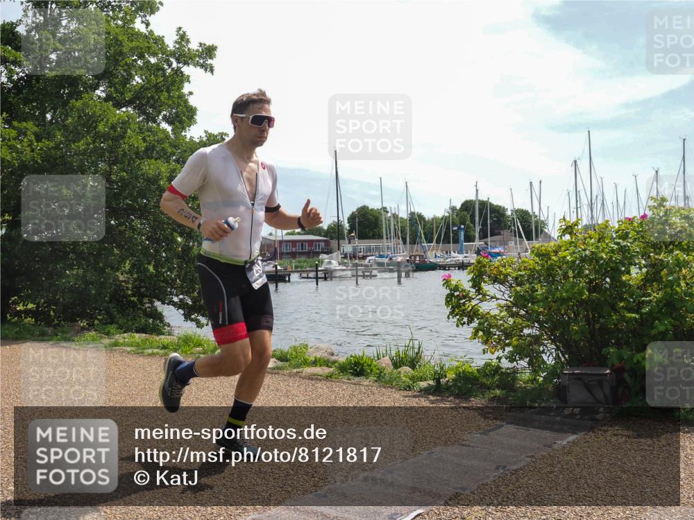 22.06.2025 - Viking Triathlon KatJ http://msf.ph/oto/8121817 22.06.2025 13:02:29 Laufen 294 meine-sportfotos.de