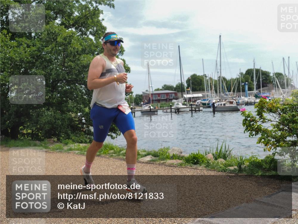 22.06.2025 - Viking Triathlon KatJ http://msf.ph/oto/8121833 22.06.2025 13:32:44 Laufen 623 meine-sportfotos.de