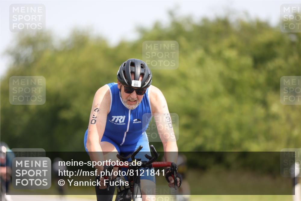 22.06.2025 - Viking Triathlon Yannick Fuchs http://msf.ph/oto/8121841 22.06.2025 11:48:53 Radfahren 201, 253, 269, 281, 363, 454, 490, 542 meine-sportfotos.de