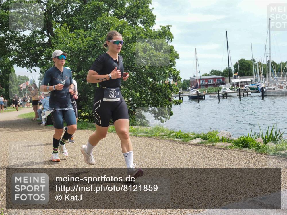 22.06.2025 - Viking Triathlon KatJ http://msf.ph/oto/8121859 22.06.2025 13:32:56 Laufen 86, 184, 530 meine-sportfotos.de