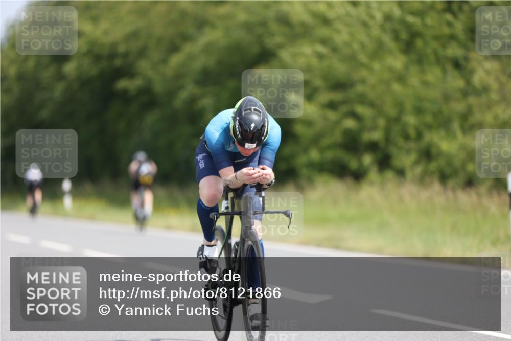 22.06.2025 - Viking Triathlon Yannick Fuchs http://msf.ph/oto/8121866 22.06.2025 11:48:55 Radfahren 201, 253, 269, 281, 363, 454, 490, 542 meine-sportfotos.de