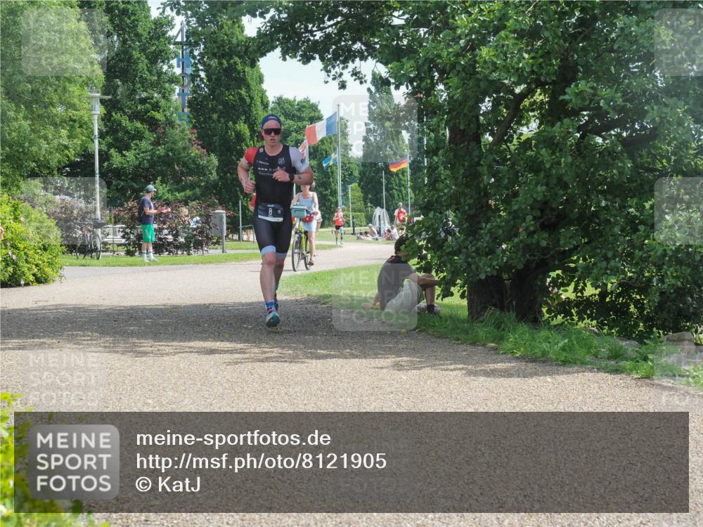 22.06.2025 - Viking Triathlon KatJ http://msf.ph/oto/8121905 22.06.2025 13:02:46 Laufen 8 meine-sportfotos.de