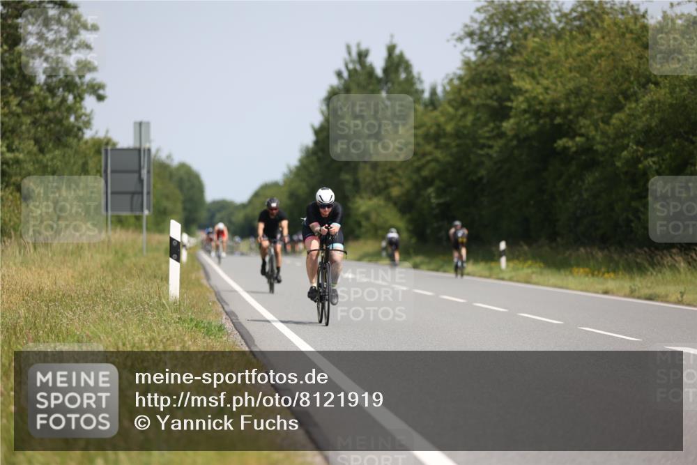 22.06.2025 - Viking Triathlon Yannick Fuchs http://msf.ph/oto/8121919 22.06.2025 11:48:58 Radfahren 201, 210, 253, 269, 281, 363, 454, 490, 542 meine-sportfotos.de