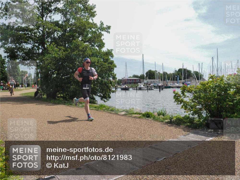 22.06.2025 - Viking Triathlon KatJ http://msf.ph/oto/8121983 22.06.2025 13:02:48 Laufen 8 meine-sportfotos.de