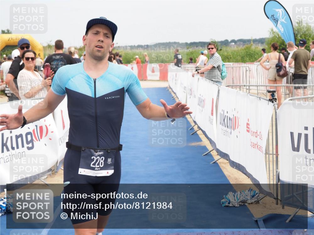 22.06.2025 - Viking Triathlon MichiJ http://msf.ph/oto/8121984 22.06.2025 15:13:20 Ziel 228, 395, 415 meine-sportfotos.de