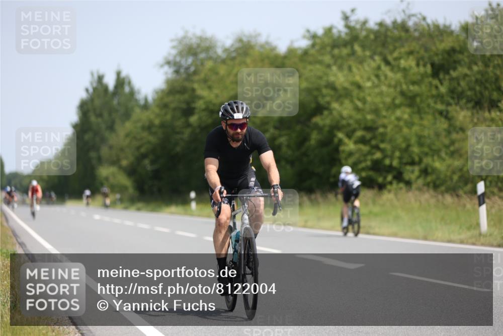 22.06.2025 - Viking Triathlon Yannick Fuchs http://msf.ph/oto/8122004 22.06.2025 11:49:02 Radfahren 201, 210, 281, 353, 454, 542 meine-sportfotos.de